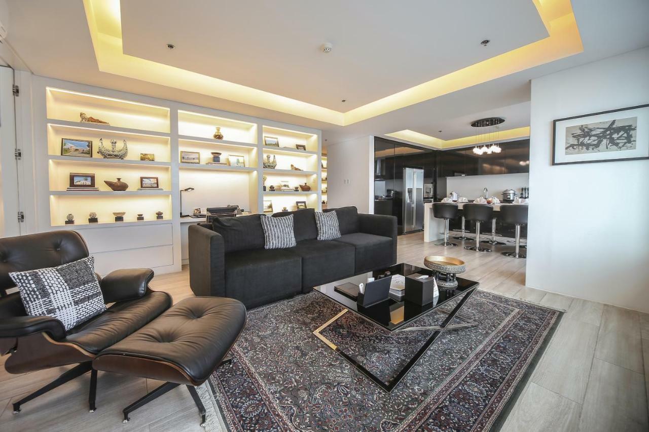 The Alpha Suites Макати Экстерьер фото